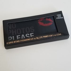 Revolution No Photos Please Eyeshadow